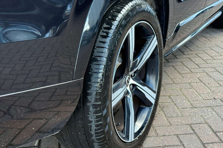 Volvo XC90 2.0 D5 PowerPulse R-Design Auto 4WD Euro 6 (s/s) 5dr 43