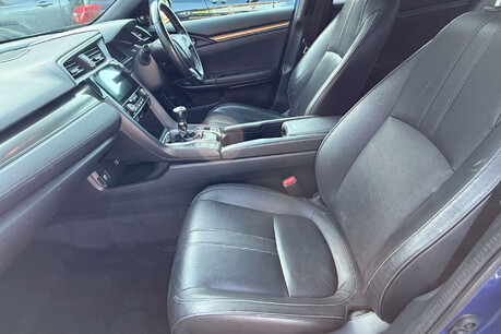 Honda Civic 1.5 VTEC Turbo Prestige Euro 6 (s/s) 5dr 28