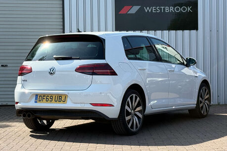 Volkswagen Golf 1.4 TSI 8.7kWh GTE Advance DSG Euro 6 (s/s) 5dr 2
