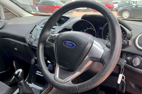 Ford Fiesta 1.0T EcoBoost Zetec Euro 5 (s/s) 5dr 7