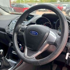 Ford Fiesta 1.0T EcoBoost Zetec Euro 5 (s/s) 5dr 7