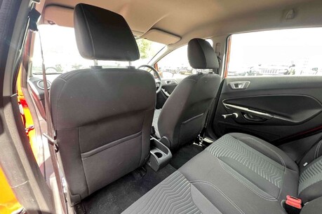 Ford Fiesta 1.0T EcoBoost Zetec Euro 5 (s/s) 5dr 15
