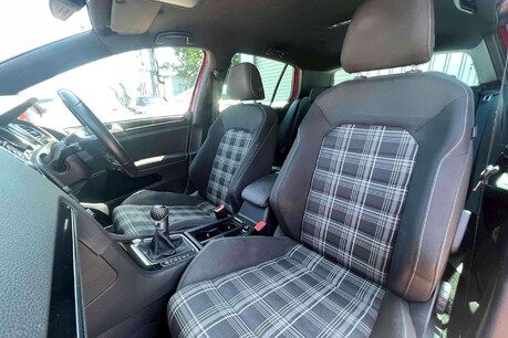 Volkswagen Golf 2.0 TDI BlueMotion Tech GTD Euro 6 (s/s) 5dr 18