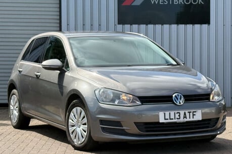 Volkswagen Golf 1.6 TDI BlueMotion Tech S Euro 5 (s/s) 5dr