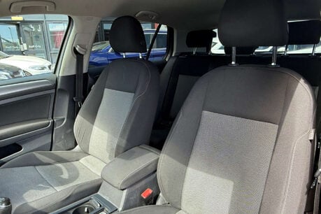 Volkswagen Golf 1.6 TDI BlueMotion Tech S Euro 5 (s/s) 5dr 24