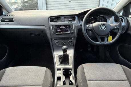 Volkswagen Golf 1.6 TDI BlueMotion Tech S Euro 5 (s/s) 5dr 5