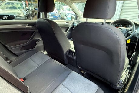 Volkswagen Golf 1.6 TDI BlueMotion Tech S Euro 5 (s/s) 5dr 14