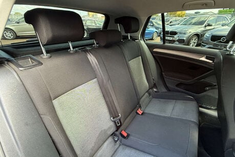 Volkswagen Golf 1.6 TDI BlueMotion Tech S Euro 5 (s/s) 5dr 15