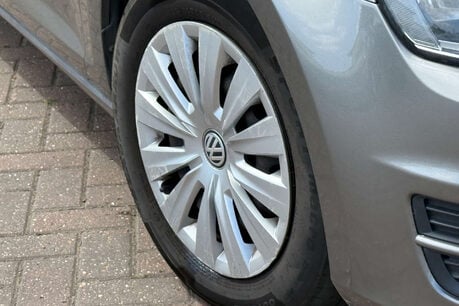 Volkswagen Golf 1.6 TDI BlueMotion Tech S Euro 5 (s/s) 5dr 33