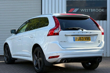 Volvo XC60 2.4 D5 R-Design Lux Nav Geartronic AWD Euro 5 5dr 27