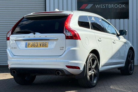 Volvo XC60 2.4 D5 R-Design Lux Nav Geartronic AWD Euro 5 5dr 32