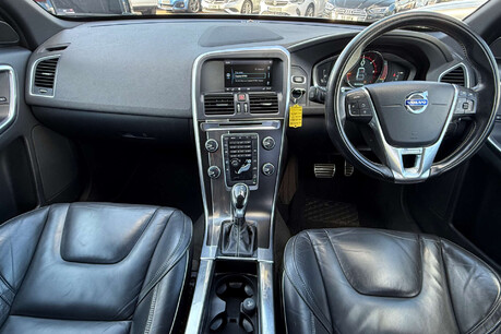 Volvo XC60 2.4 D5 R-Design Lux Nav Geartronic AWD Euro 5 5dr 8