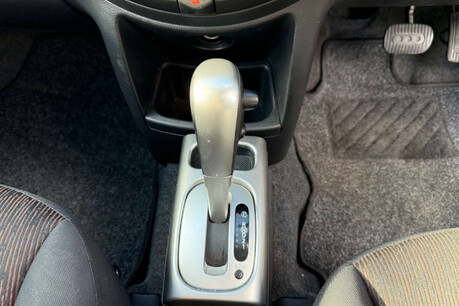 Nissan Note 1.6 16V Acenta Auto Euro 4 5dr 10