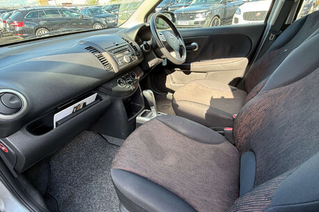 Nissan Note 1.6 16V Acenta Auto Euro 4 5dr 17