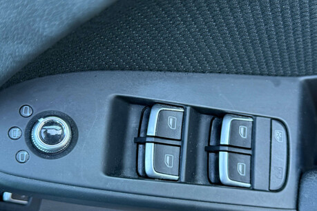Audi A4 2.0 TDI S line Multitronic Euro 5 (s/s) 5dr 18
