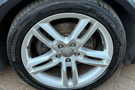 Audi A4 2.0 TDI S line Multitronic Euro 5 (s/s) 5dr 23
