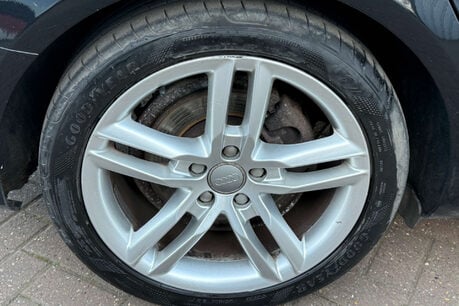 Audi A4 2.0 TDI S line Multitronic Euro 5 (s/s) 5dr 22