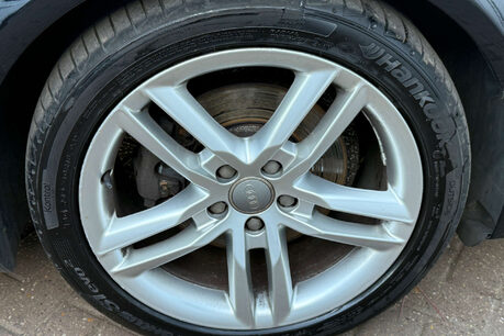 Audi A4 2.0 TDI S line Multitronic Euro 5 (s/s) 5dr 23