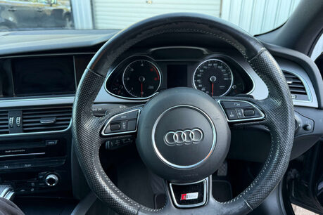 Audi A4 2.0 TDI S line Multitronic Euro 5 (s/s) 5dr 8