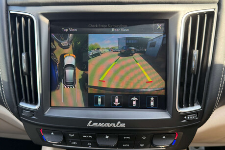 Maserati Levante 3.0D V6 ZF 4WD Euro 6 (s/s) 5dr 13