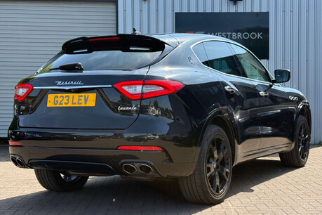 Maserati Levante 3.0D V6 ZF 4WD Euro 6 (s/s) 5dr 31