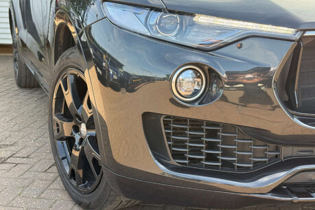 Maserati Levante 3.0D V6 ZF 4WD Euro 6 (s/s) 5dr 40