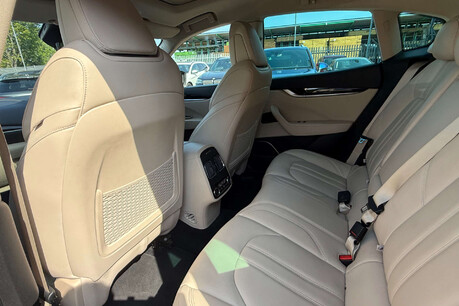 Maserati Levante 3.0D V6 ZF 4WD Euro 6 (s/s) 5dr 21
