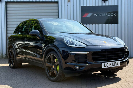 Porsche Cayenne 3.0 V6 E-Hybrid S TiptronicS 4WD Euro 6 (s/s) 5dr