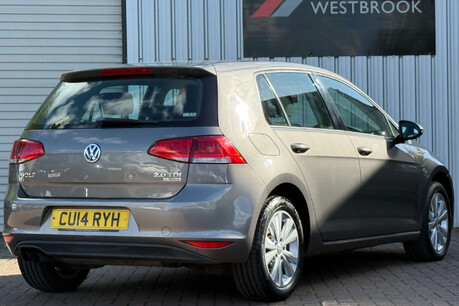 Volkswagen Golf 2.0 TDI BlueMotion Tech SE DSG Euro 5 (s/s) 5dr 23