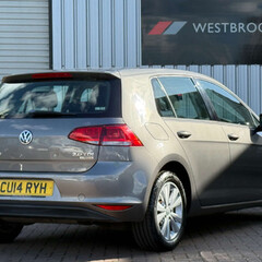 Volkswagen Golf 2.0 TDI BlueMotion Tech SE DSG Euro 5 (s/s) 5dr 2