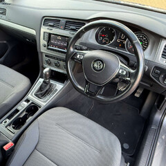 Volkswagen Golf 2.0 TDI BlueMotion Tech SE DSG Euro 5 (s/s) 5dr 6