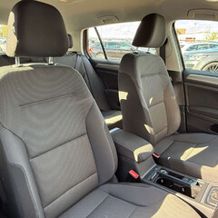 Volkswagen Golf 2.0 TDI BlueMotion Tech SE DSG Euro 5 (s/s) 5dr 7
