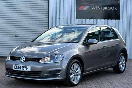 Volkswagen Golf 2.0 TDI BlueMotion Tech SE DSG Euro 5 (s/s) 5dr 16