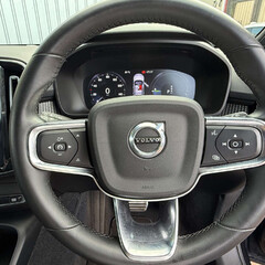 Volvo XC40 1.5h T4 Recharge 10.7kWh R-Design Auto Euro 6 (s/s) 5dr 6