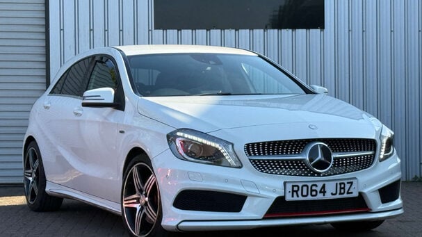 Mercedes-Benz A Class 2.0 A250 Engineered by AMG 7G-DCT Euro 6 (s/s) 5dr Service History