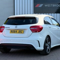 Mercedes-Benz A Class 2.0 A250 Engineered by AMG 7G-DCT Euro 6 (s/s) 5dr 2
