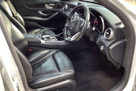 Mercedes-Benz C Class 2.1 C300dh AMG Line (Premium) Saloon 4dr Diesel Hybrid G-Tronic+ Euro 6 (s/ 8