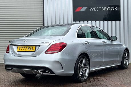 Mercedes-Benz C Class 2.1 C300dh AMG Line (Premium) Saloon 4dr Diesel Hybrid G-Tronic+ Euro 6 (s/ 3