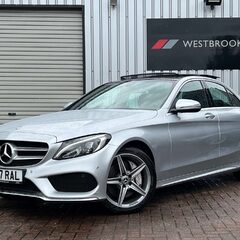 Mercedes-Benz C Class 2.1 C300dh AMG Line (Premium) Saloon 4dr Diesel Hybrid G-Tronic+ Euro 6 (s/ 6
