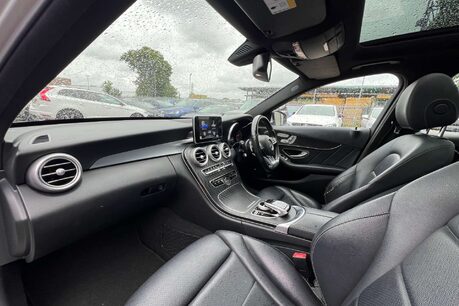 Mercedes-Benz C Class 2.1 C300dh AMG Line (Premium) Saloon 4dr Diesel Hybrid G-Tronic+ Euro 6 (s/ 37