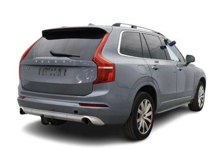 Volvo XC90 2.0 D5 Momentum SUV 5dr Diesel Geartronic 4WD Euro 6 (s/s) (225 ps) 3