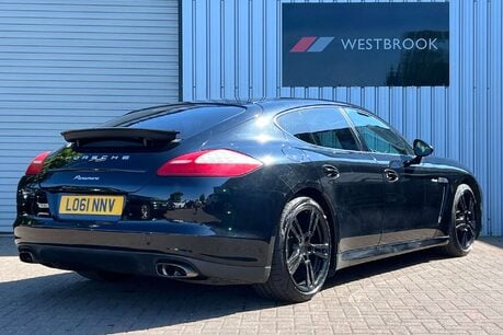 Porsche Panamera 3.0D V6 Hatchback 5dr Diesel TiptronicS Euro 5 (250 ps) 3