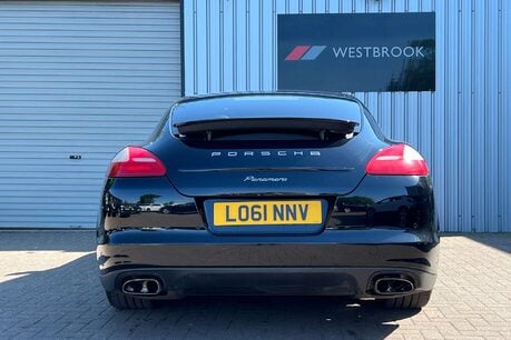 Porsche Panamera 3.0D V6 Hatchback 5dr Diesel TiptronicS Euro 5 (250 ps) 9