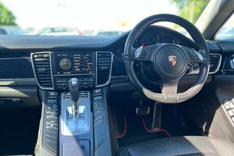 Porsche Panamera 3.0D V6 Hatchback 5dr Diesel TiptronicS Euro 5 (250 ps) 18