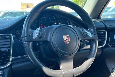 Porsche Panamera 3.0D V6 Hatchback 5dr Diesel TiptronicS Euro 5 (250 ps) 19