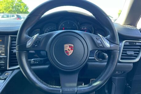 Porsche Panamera 3.0D V6 Hatchback 5dr Diesel TiptronicS Euro 5 (250 ps) 67