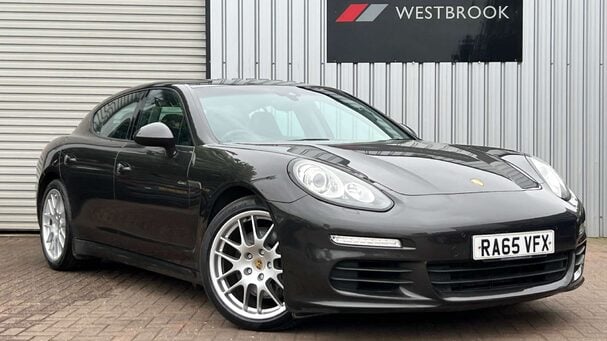 Porsche Panamera 3.0D V6 Hatchback 5dr Diesel TiptronicS Euro 5 (s/s) (300 ps) Service History