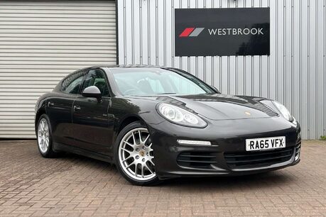 Porsche Panamera 3.0D V6 Hatchback 5dr Diesel TiptronicS Euro 5 (s/s) (300 ps) 8