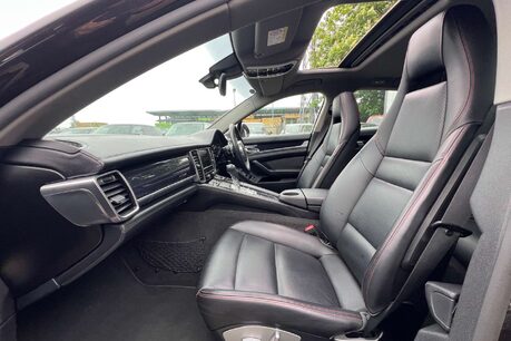 Porsche Panamera 3.0D V6 Hatchback 5dr Diesel TiptronicS Euro 5 (s/s) (300 ps) 36