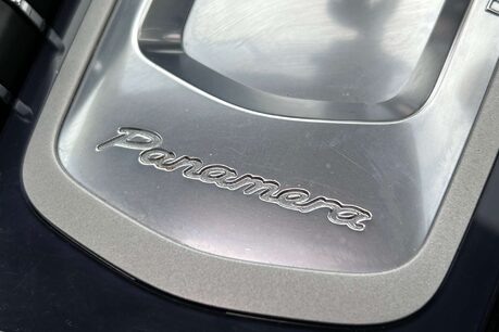 Porsche Panamera 3.0D V6 Hatchback 5dr Diesel TiptronicS Euro 5 (s/s) (300 ps) 43